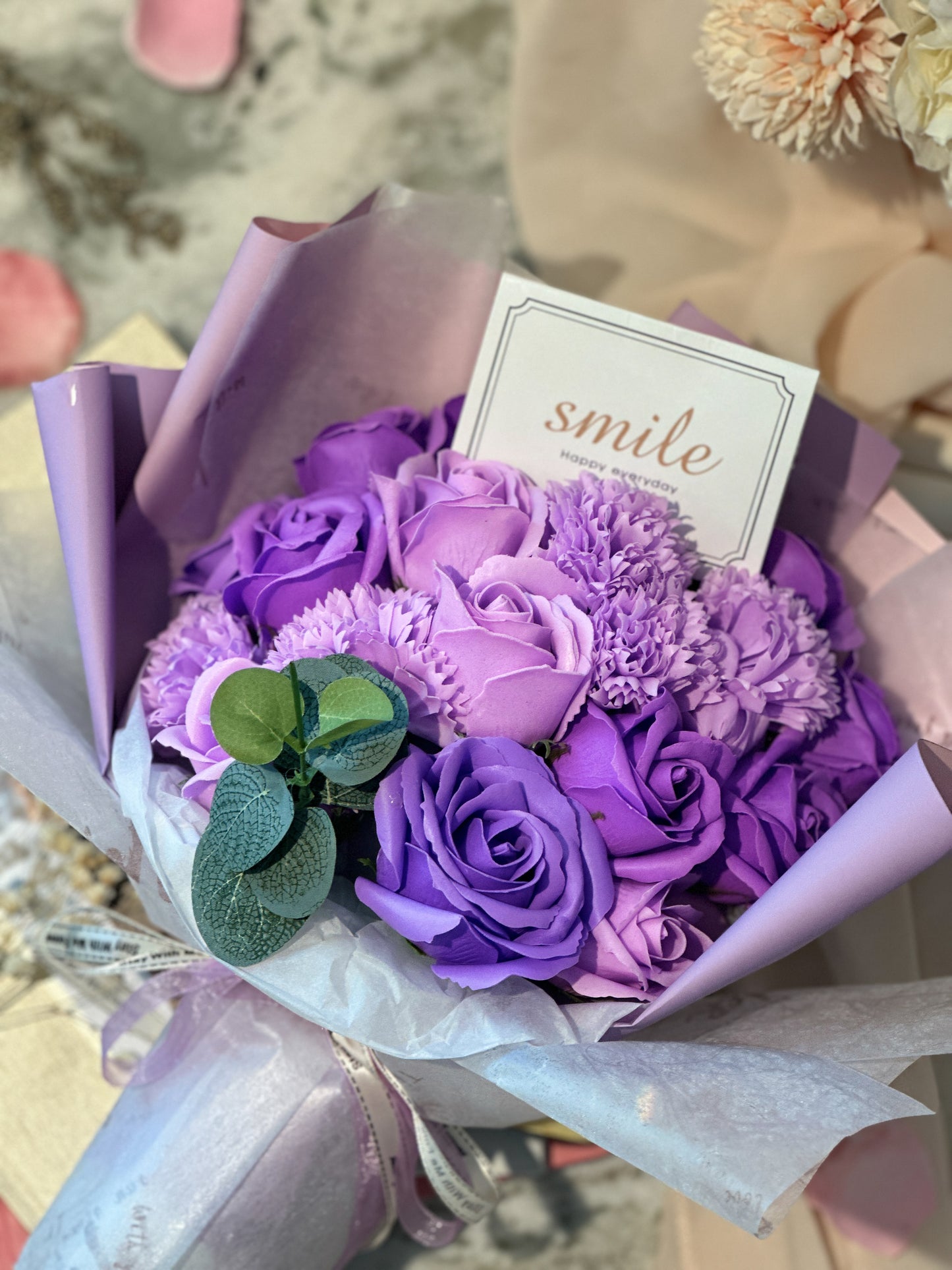 Money 14-Flowers Bouquet